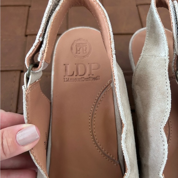 L’amour Des Pieds Hulda Sling-Back Pump Taupe Suede Leather Women’s 6.5 NEW $240 - Picture 9 of 13